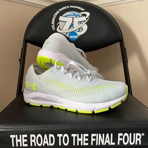 Men’s Under Armour Hovr Sonic 4 Running Shoe